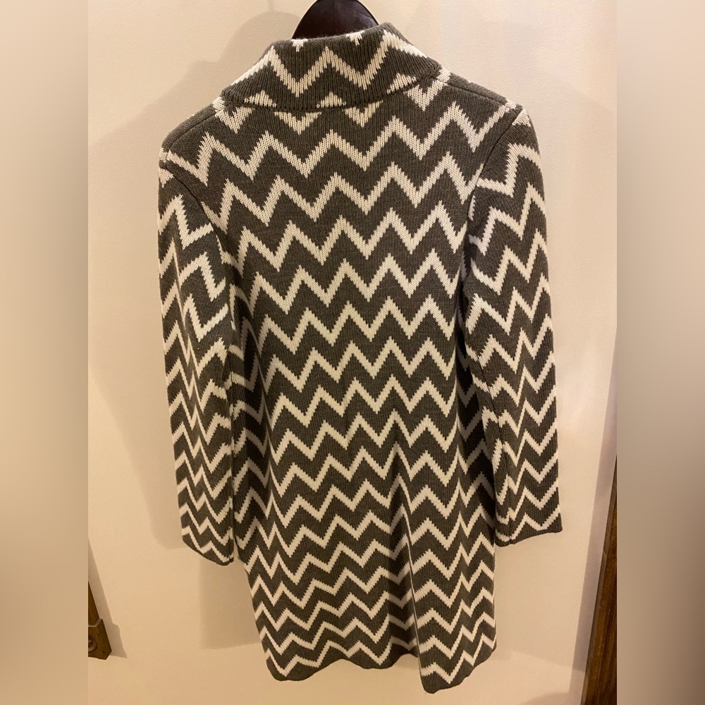Made In Italy Sweater Coat - Picture 2 of 4